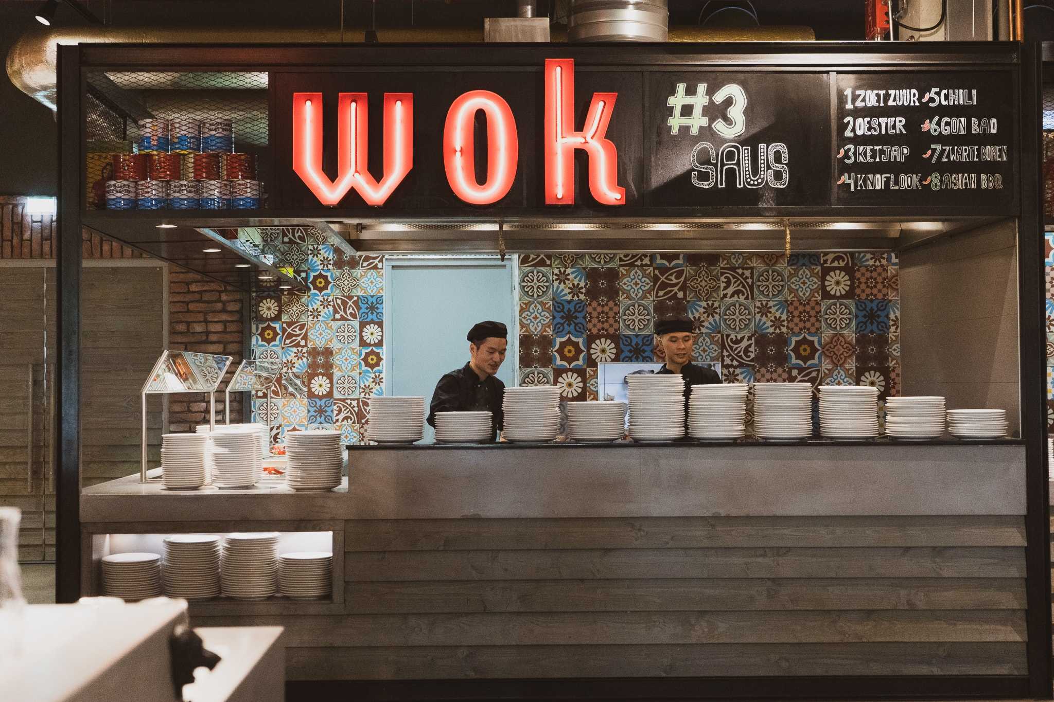 Kom gezellig dineren bij FoodExplore: Gezellig, sfeervol, lekker eten op één plek.